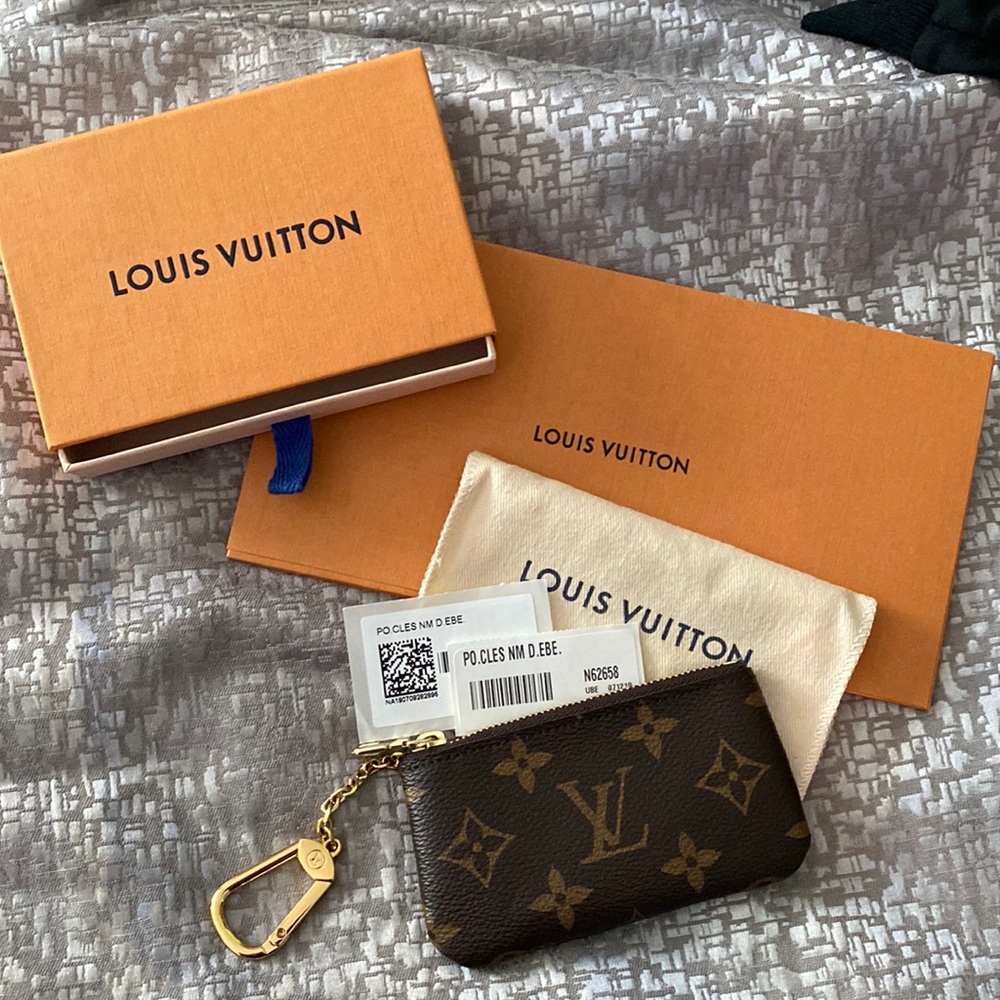 Louis Vuitton Key pouch